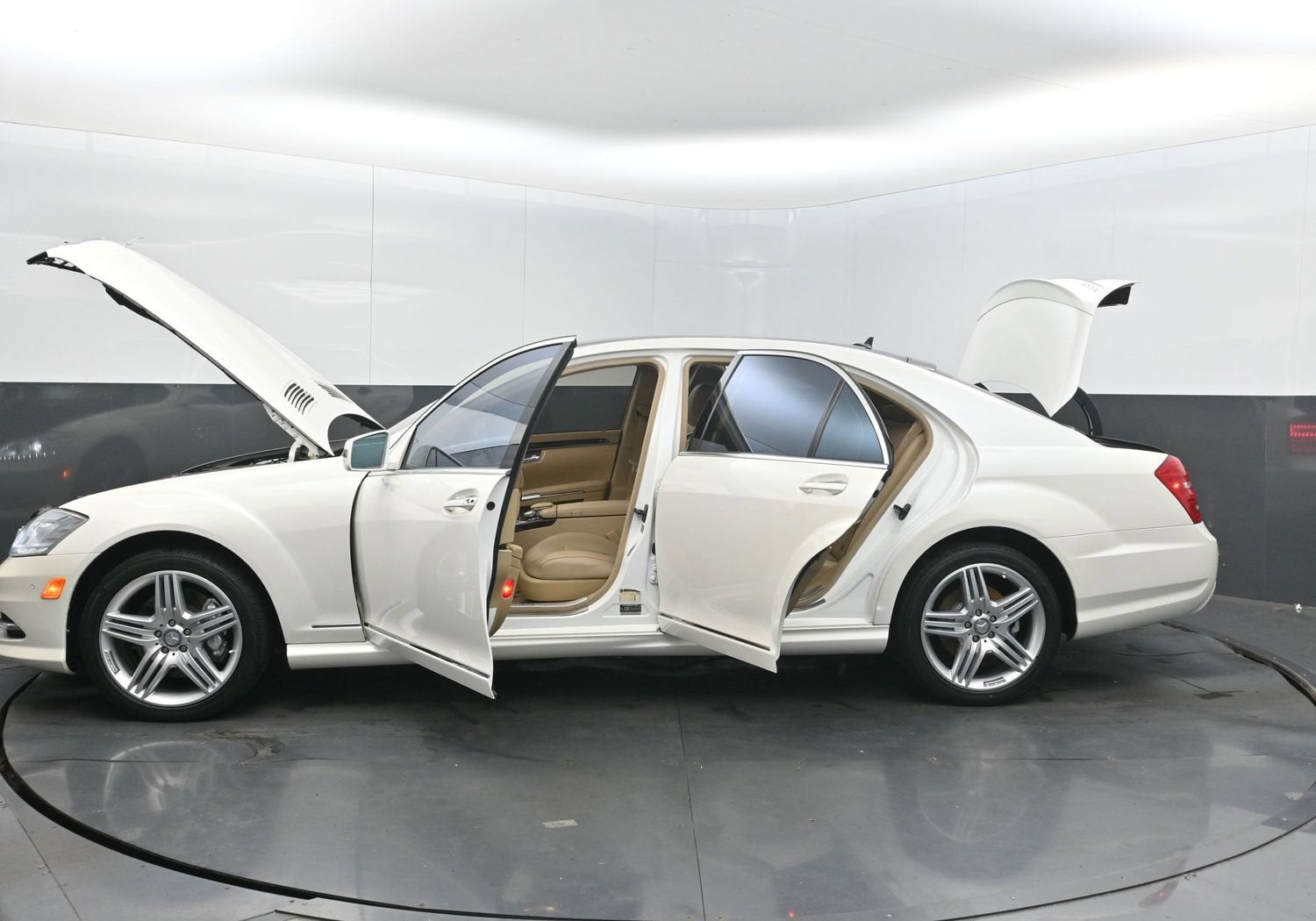 2013 Mercedes-Benz S-Class S 550