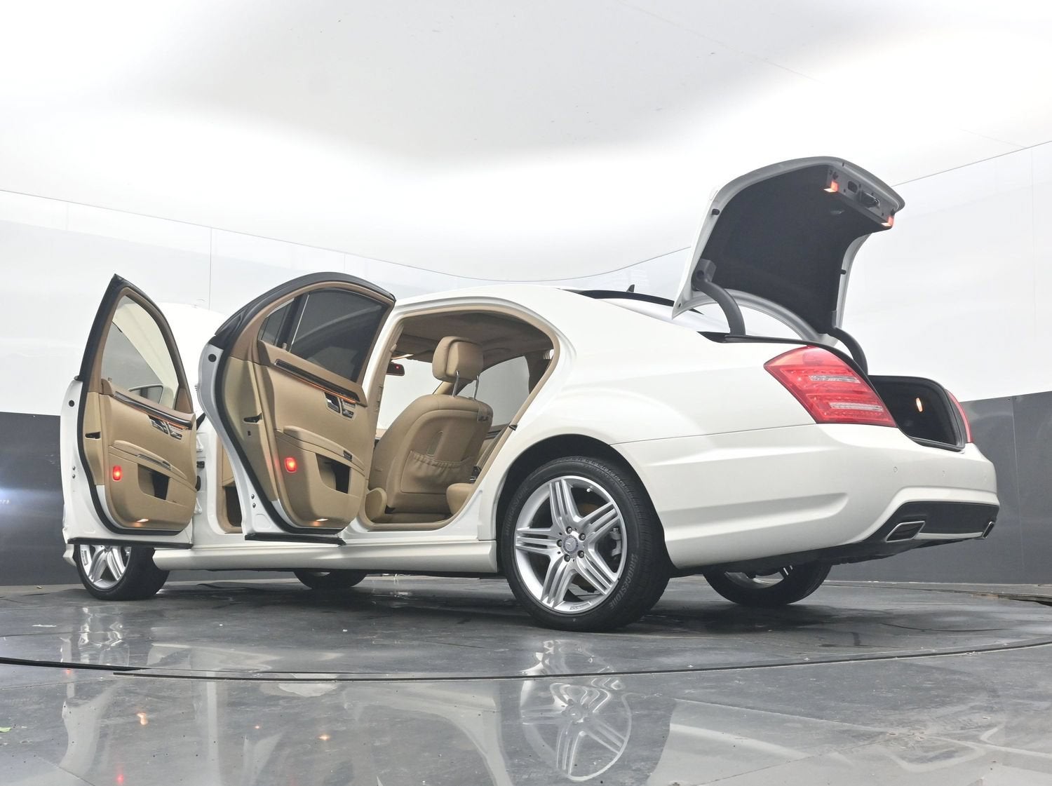 2013 Mercedes-Benz S-Class S 550